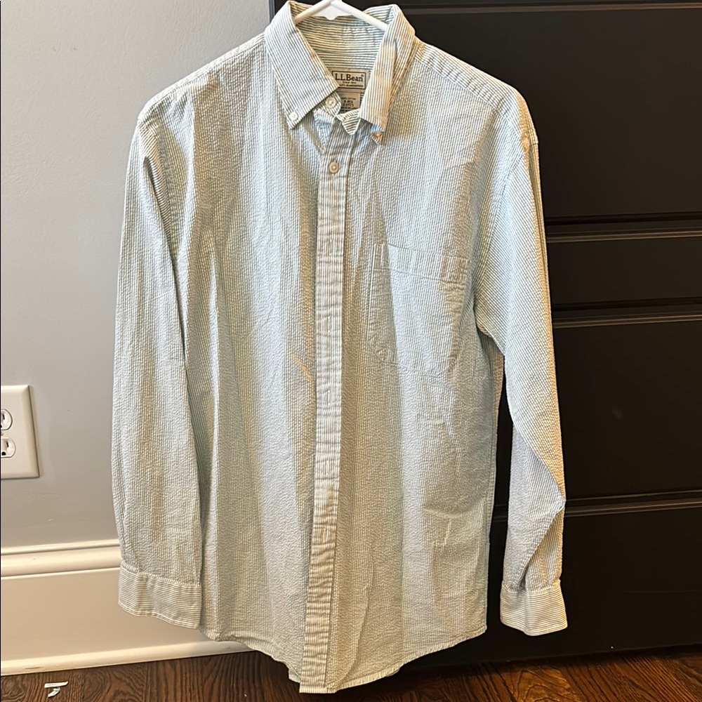 L.L. Bean Blue Casual Button Down Shirt with Pointed Collar